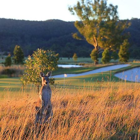 Chateau Yering Hotel Yarra Glen Bagian luar foto
